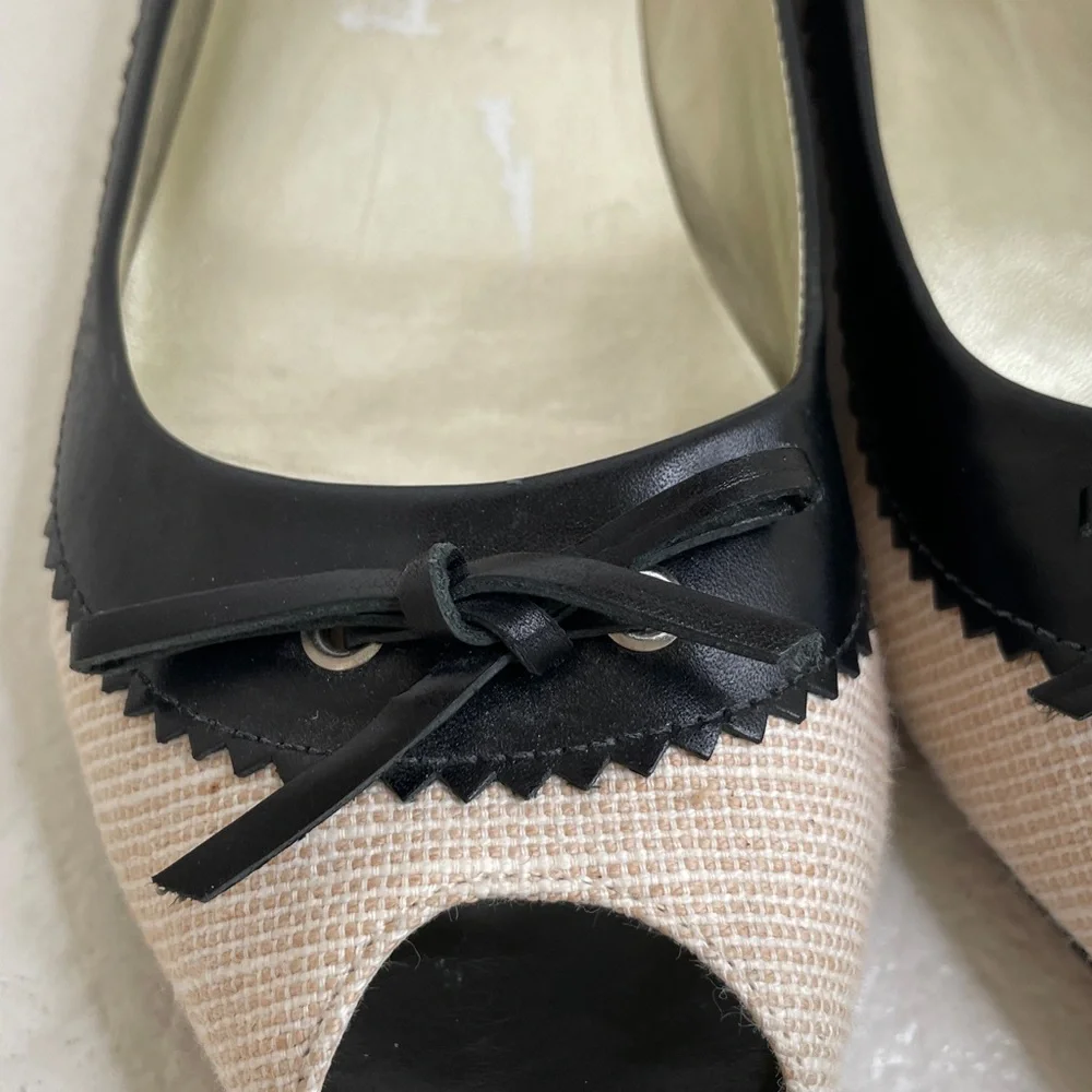 Talbots two-tone, peep-toe flats beige woven-texture body black leather size 9.5 - Picture 6 of 9